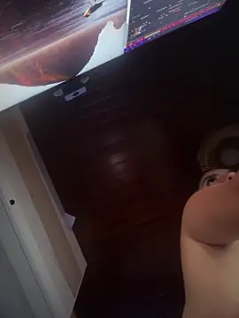 MarianaBenz online show from 10.11.25