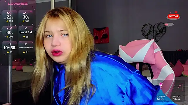 shy blondiee online show from 02.06.25