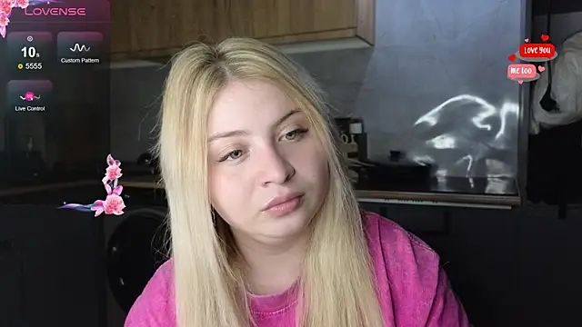 shy blondiee online show from 04.16.26