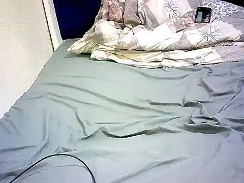 Snapshot of honeypotsweet chatting on 04.07.26 honeypotsweet online show from 04.07.26