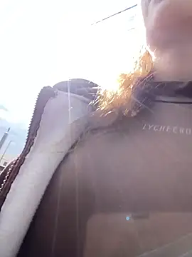 QuitieLia online show from 03.30.26