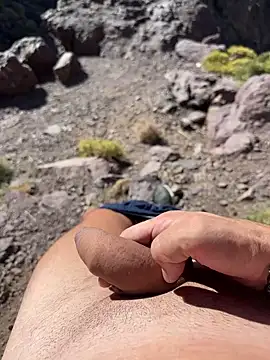 cagoulegrosse online show from 10.12.25