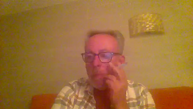 Snapshot of tuggy59 chatting on 05.06.26 tuggy59 online show from 05.06.26