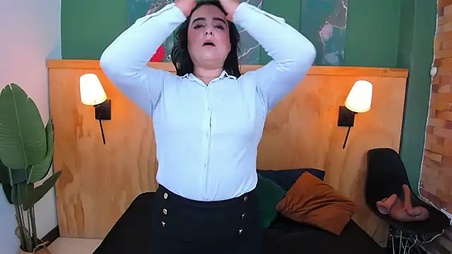 taylor bennet online show from 10.02.25