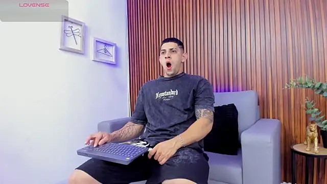 Alex cute77 online show from 03.23.26