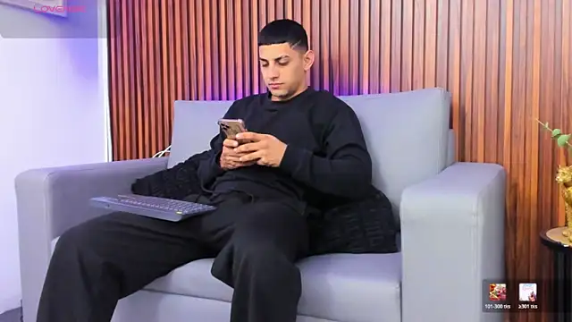 Alex cute77 online show from 03.26.26