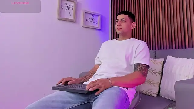 Alex cute77 online show from 05.06.26