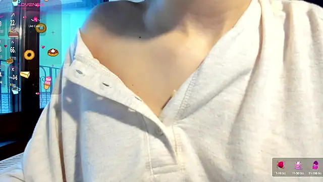 Snapshot of Sassy_Teen chatting on 02.09.26 Sassy Teen online show from 02.09.26