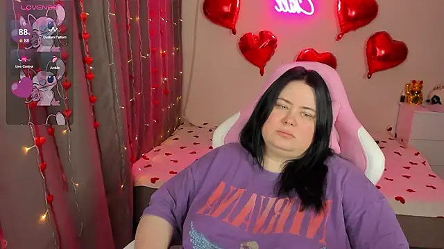 Akemi BBW online show from 02.20.26