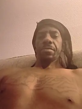 Snapshot of icyMike43 chatting on 02.12.26 icyMike43 online show from 02.12.26