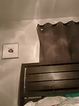 Snapshot of icyMike43 chatting on 02.17.26 icyMike43 online show from 02.17.26