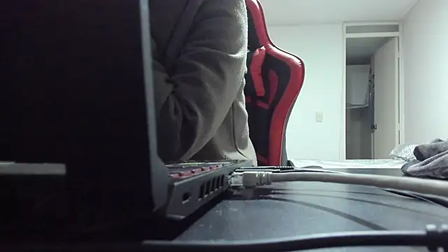 zoe jeane beker online show from 02.11.25