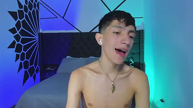 DereckCooperr online show from 03.03.25