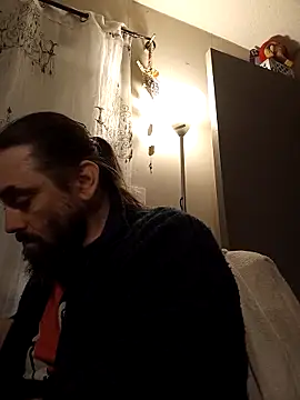 Snapshot of teekoine1 chatting on 10.14.25 teekoine1 online show from 10.14.25