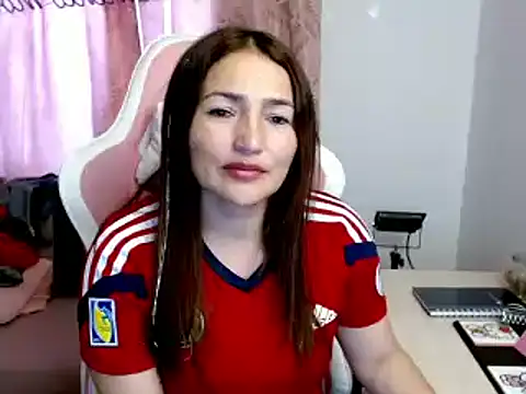 EVA GRAYS online show from 02.10.25