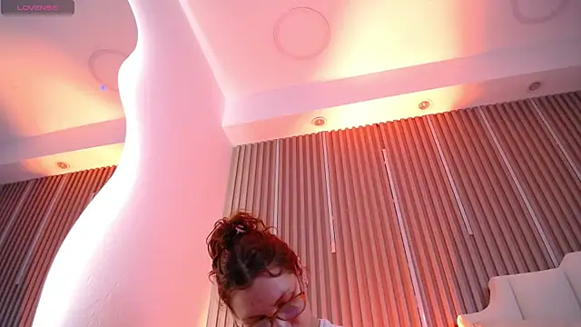 Snapshot of Katy_Van chatting on 05.23.26 Katy Van online show from 05.23.26