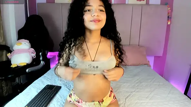 Winnifer Gonzal online show from 03.10.25