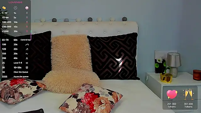Snapshot of Anysa_Reye chatting on 06.11.26 Anysa Reye online show from 06.11.26