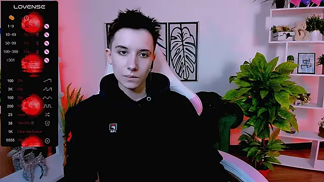 Snapshot of _Rein_ramm chatting on 01.29.25 Rein ramm online show from 01.29.25