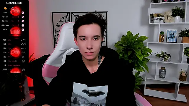 Snapshot of _Rein_ramm chatting on 03.05.25 Rein ramm online show from 03.05.25