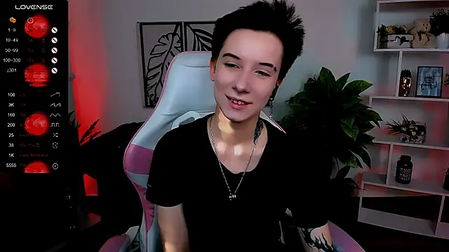 Snapshot of _Rein_ramm chatting on 03.09.25 Rein ramm online show from 03.09.25