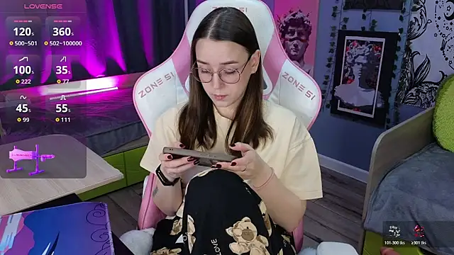 Sweet frosti online show from 12.17.25