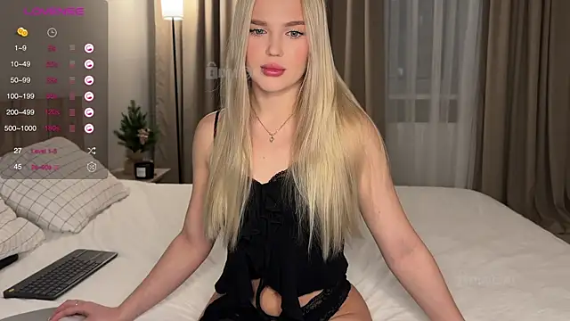 Snapshot of soficumss chatting on 01.18.26 soficumss online show from 01.18.26