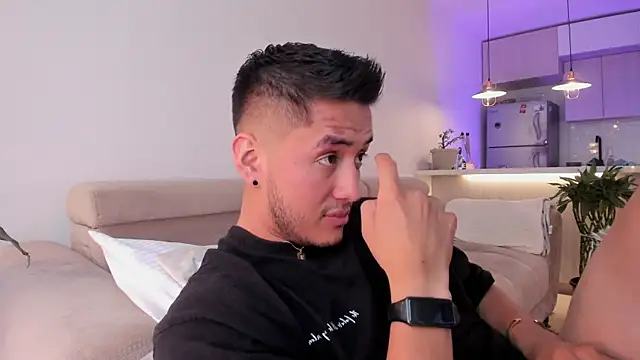 Snapshot of Chriskyle_ chatting on 03.06.25 Chriskyle online show from 03.06.25