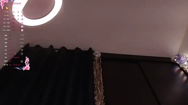 Snapshot of CherryBlossom___ chatting on 01.30.25 CherryBlossom online show from 01.30.25