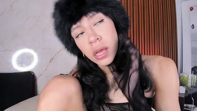 Snapshot of AdammClark1 chatting on 03.22.25 AdammClark1 online show from 03.22.25