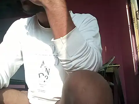 damsexy4 online show from 10.17.25