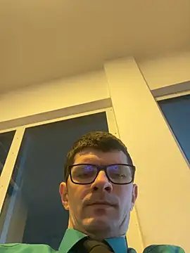 Snapshot of Juliano2289 chatting on 04.30.26 Juliano2289 online show from 04.30.26