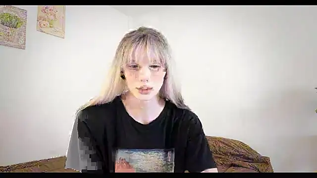 Snapshot of TrES-2b chatting on 07.18.26 TrES-2b online show from 07.18.26