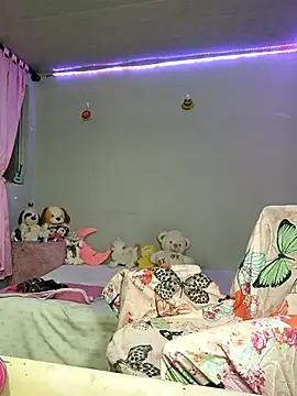 Snapshot of KATYGONZALEZ chatting on 02.15.25 KATYGONZALEZ online show from 02.15.25