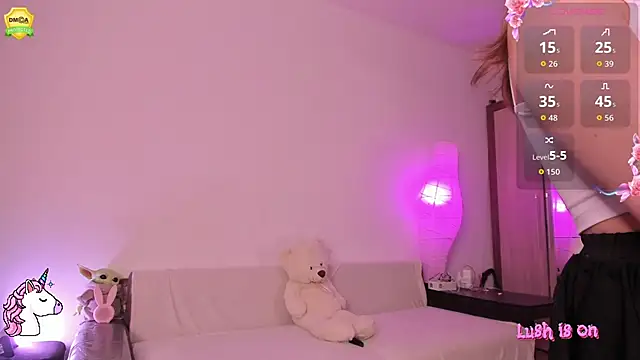 EvaUniporn online show from 03.20.26