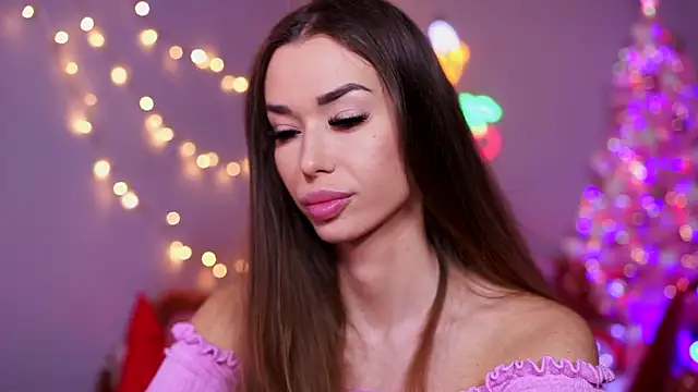 Snapshot of BabyNose chatting on 12.21.24 BabyNose online show from 12.21.24