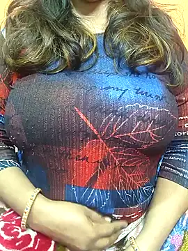 Snapshot of CUTE_SOPHIA- chatting on 01.12.25 CUTE SOPHIA- online show from 01.12.25