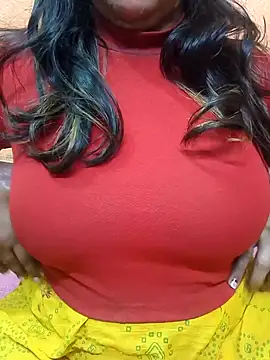 Snapshot of CUTE_SOPHIA- chatting on 02.06.25 CUTE SOPHIA- online show from 02.06.25