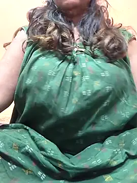 Snapshot of CUTE_SOPHIA- chatting on 03.01.25 CUTE SOPHIA- online show from 03.01.25