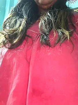 Snapshot of CUTE_SOPHIA- chatting on 03.07.25 CUTE SOPHIA- online show from 03.07.25