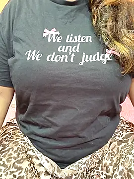 Snapshot of CUTE_SOPHIA- chatting on 09.24.25 CUTE SOPHIA- online show from 09.24.25