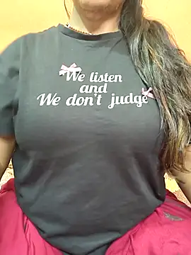 Snapshot of CUTE_SOPHIA- chatting on 03.01.26 CUTE SOPHIA- online show from 03.01.26