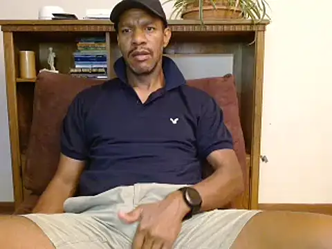 Snapshot of elmorenazost chatting on 03.22.25 elmorenazost online show from 03.22.25