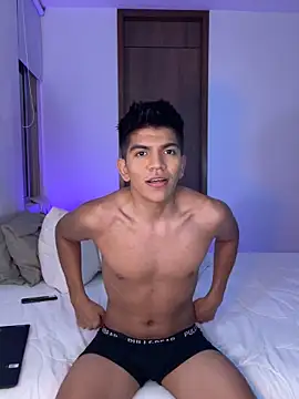 santiago 01 online show from 01.05.25