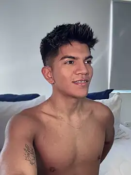 santiago 01 online show from 01.17.25