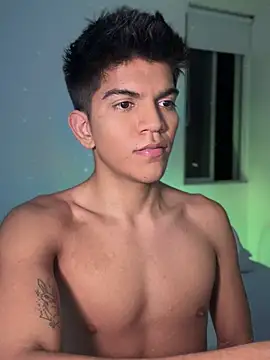 santiago 01 online show from 02.07.25