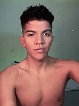 santiago 01 online show from 02.27.25