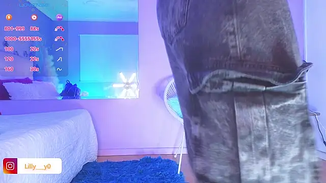 LillyDolls23 online show from 03.16.25