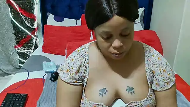 THESHORTQUEEN online show from 01.13.26