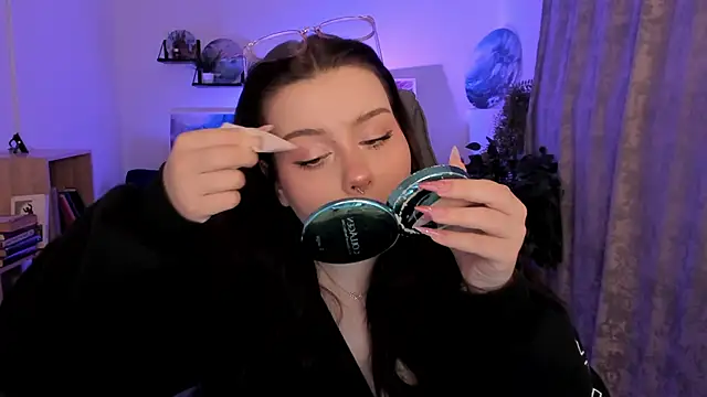 CoralineKeyns online show from 02.24.26